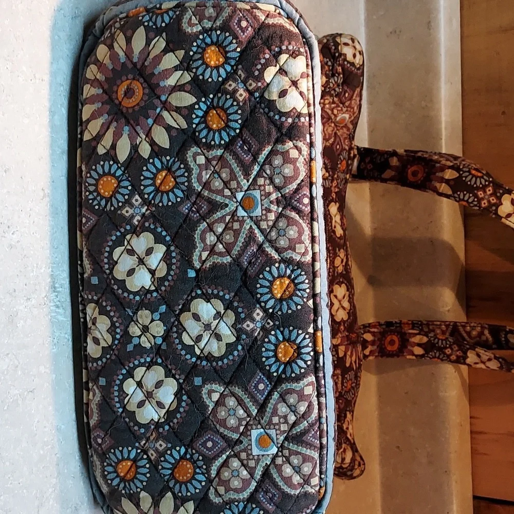 Vera Bradley Purse Canyon - Picture 7 of 7